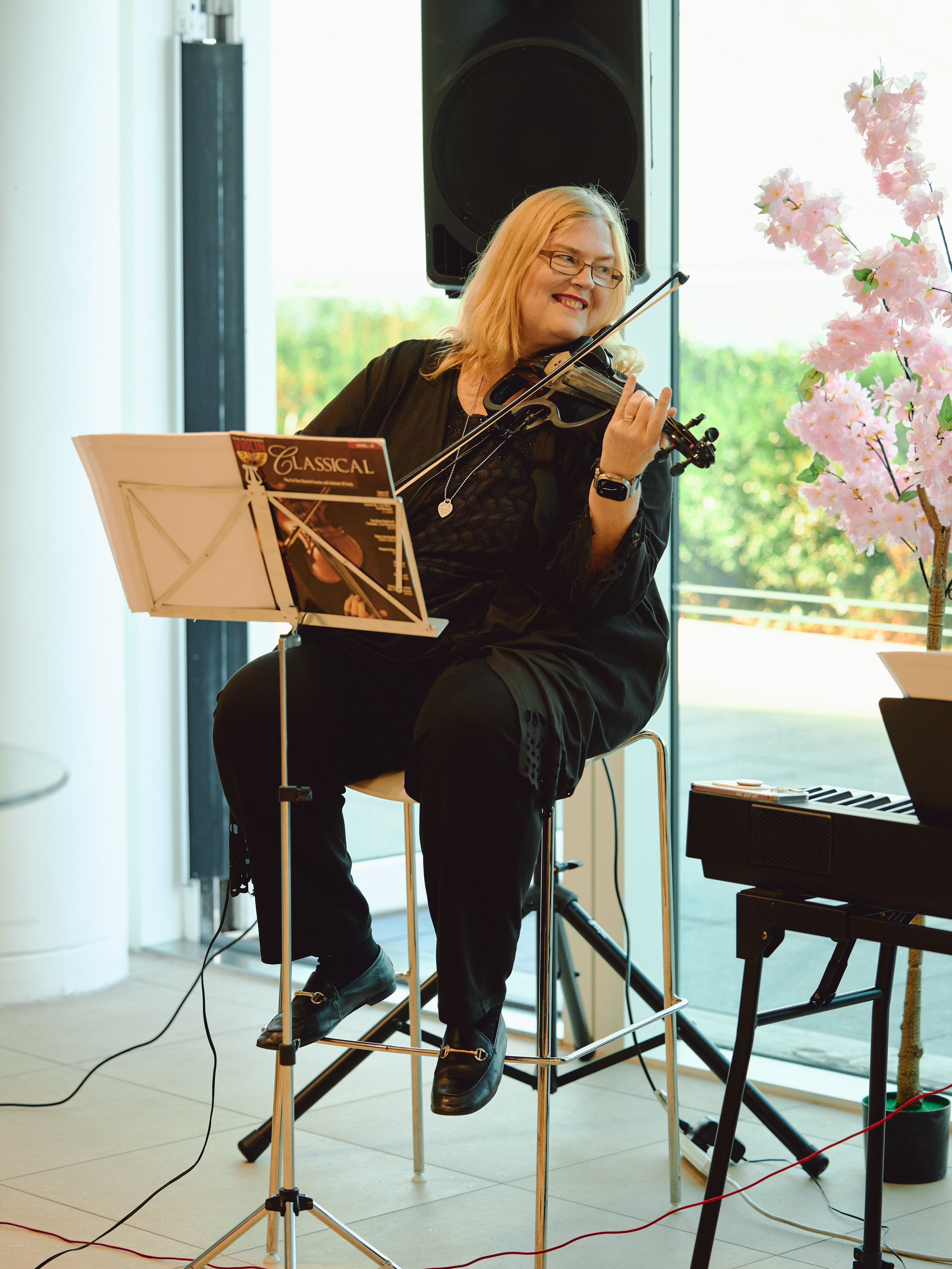 Dorothé Blake violin performance at MUFG event